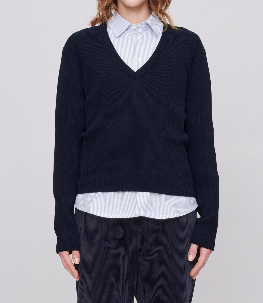 anae pullover